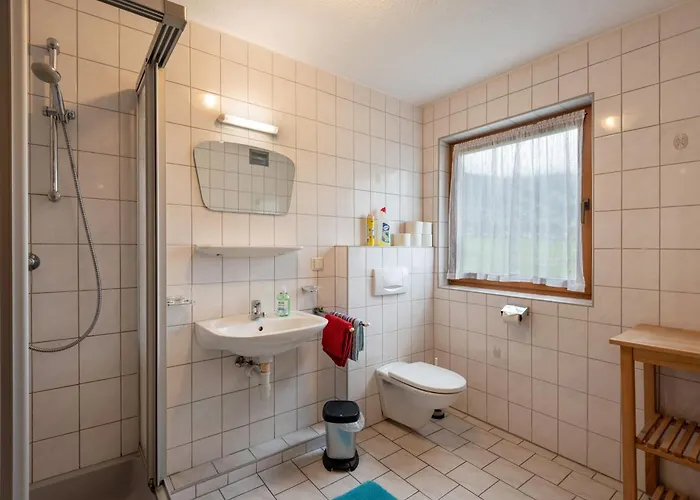 Apartment Schmeisshof Taxacher Johann Und Renate Fügen