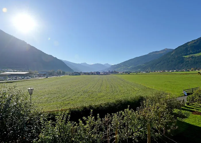 Schmeisshof Taxacher Johann Und Renate Apartment Fügen